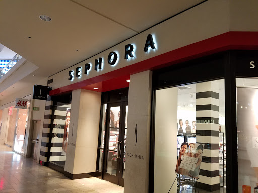 Cosmetics Store «SEPHORA», reviews and photos, 12000 SE 82nd Ave #1070, Portland, OR 97086, USA