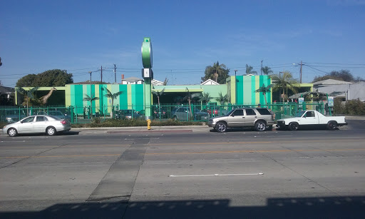 Car Wash «Green Forest Car Wash», reviews and photos, 4649 W Rosecrans Ave, Hawthorne, CA 90250, USA