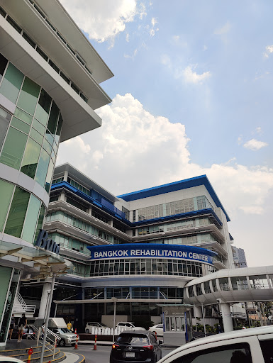 Bangkok Rehabilitation Center (Bangkok Hospital Building R)