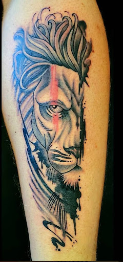 Tattoo and Piercing Shop «Lunchbox Tattoo & Body Piercing», reviews and photos, 3604 N Chapel Hill Rd, Johnsburg, IL 60050, USA