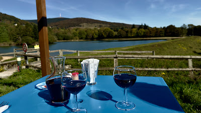 La Buvette du Lac Birotos à Pradelles-Cabardès