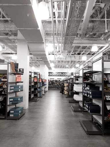 Department Store «Saks OFF 5TH», reviews and photos, 1675 Rockville Pike, Rockville, MD 20852, USA