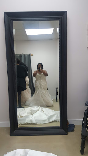 Bridal Shop «Curvaceous Couture Bridal», reviews and photos, 9130 Red Branch Rd t, Columbia, MD 21045, USA