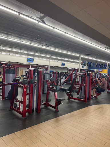 Gym «Club Fitness», reviews and photos, 10047 Gravois Rd, Affton, MO 63123, USA