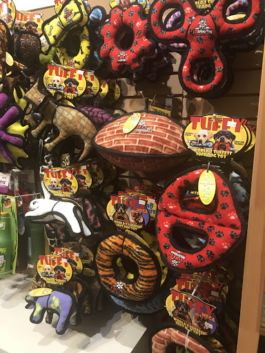 Pet Supply Store «Republic of Paws», reviews and photos, 2411 W Colorado Ave, Colorado Springs, CO 80904, USA