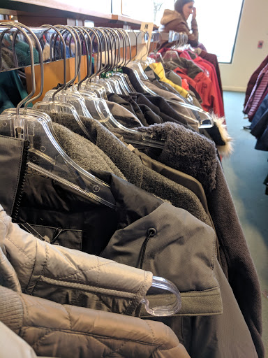 Clothing Store «L.L. Bean Outlet», reviews and photos, 31 Gusabel Ave, Nashua, NH 03063, USA