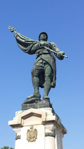 Monumentul Eroilor din Primul Război Mondial - <nil>