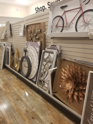 Department Store «HomeGoods», reviews and photos, 1391 Boston Post Rd, Milford, CT 06460, USA