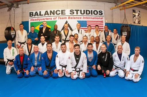 Balance Studios: Gracie Jiu-Jitsu, Muay Thai, MMA and Self Defense