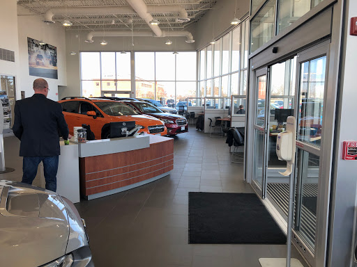 Subaru Dealer «Brilliance Subaru», reviews and photos, 1500 N Randall Rd, Elgin, IL 60123, USA