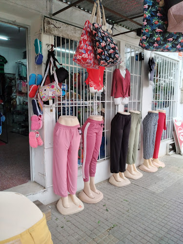 Opiniones de Fragola Boutique Y Accesorio en Maldonado - Tienda de ropa