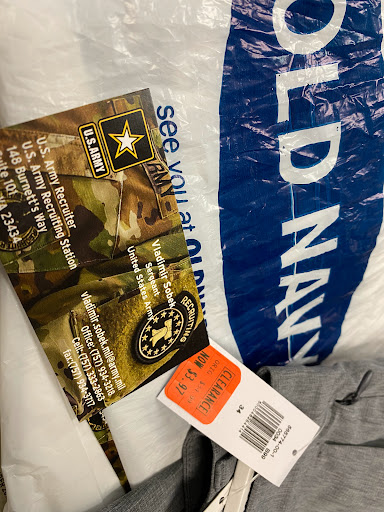 Clothing Store «Old Navy», reviews and photos, 4107 Portsmouth Blvd, Chesapeake, VA 23321, USA