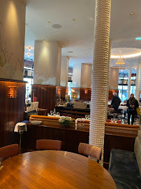 Atmosphère du Restaurant français Brasserie La Lorraine à Paris - n°15