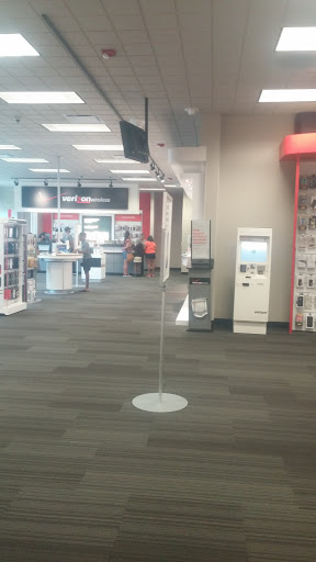 Cell Phone Store «Verizon», reviews and photos, 767 Word Plaza #107, Rocky Mount, NC 27804, USA