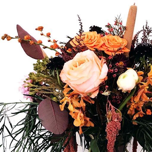 Florist «Florist Fire», reviews and photos, 716 S Village Cir, Tampa, FL 33606, USA