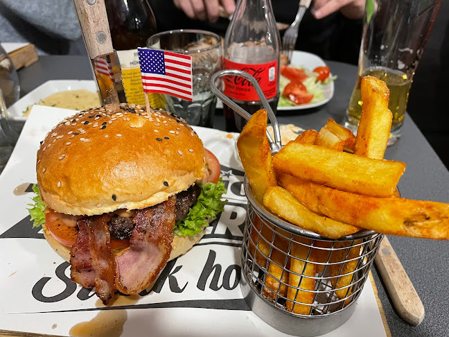 American Burger & Steak House - Étterem