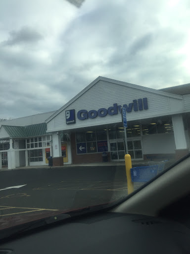 Thrift Store «Goodwill Stamford Store & Donation Station», reviews and photos