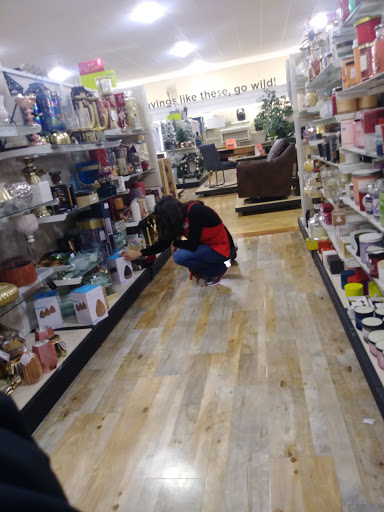 Department Store «HomeGoods», reviews and photos, 11100 W Burleigh St #140, Wauwatosa, WI 53222, USA