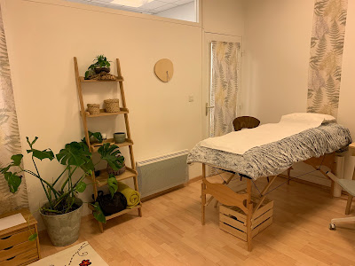 Nelly THÉVENET, Naturo-praticienne- Cabinet de Psycho-Bio-Acupressure PBA à Saint-Martin-d'Hères