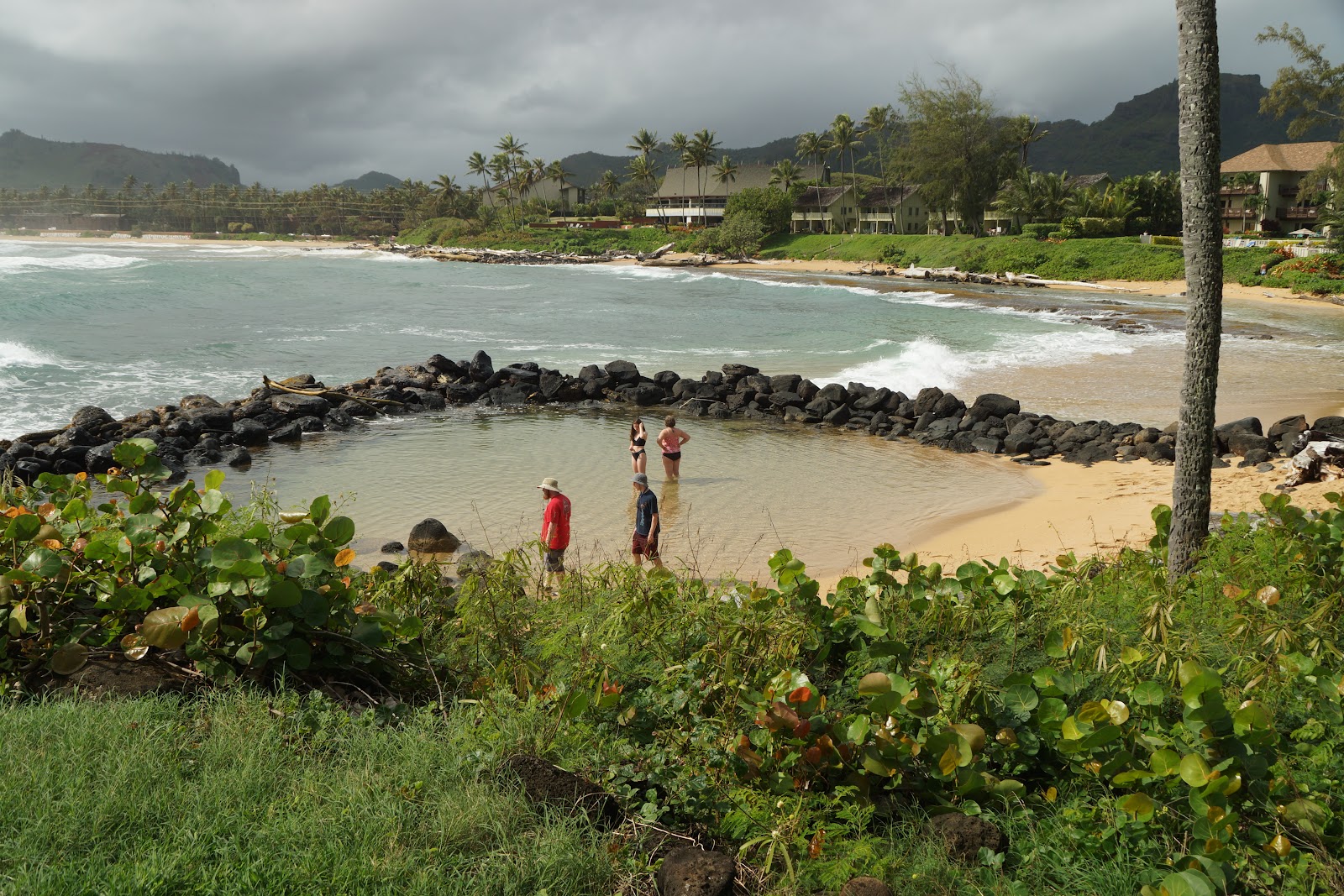 Foto von Lae Nani Beach - beliebter Ort unter Entspannungskennern