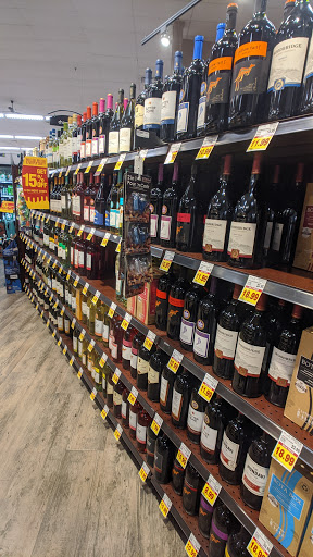 Grocery Store «Metro Market», reviews and photos, 1123 N Van Buren St, Milwaukee, WI 53202, USA