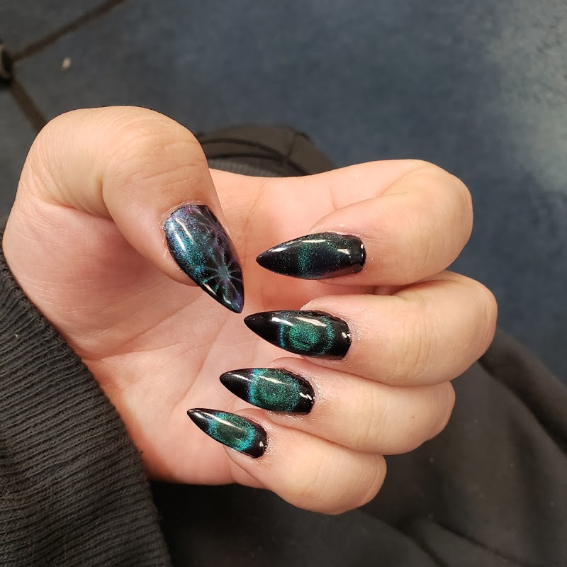 Kim’s Nails