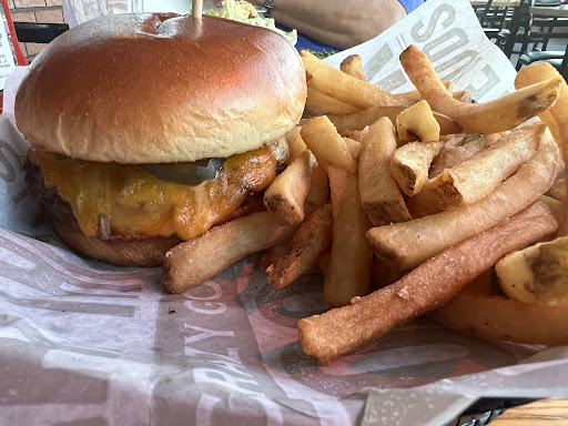 Rock & Brews