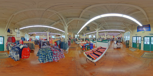 Clothing Store «Pendleton Washougal Mill Store», reviews and photos, 2 Pendleton Way, Washougal, WA 98671, USA