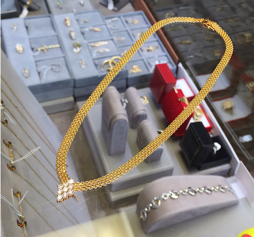 Pawn Shop «9 to 5 Pawn & Jewelry Co. [Casa de Empeño]», reviews and photos, 4714 Kirkwood Hwy, Wilmington, DE 19808, USA