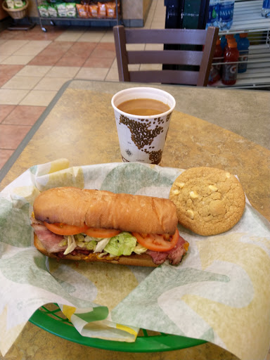 Sandwich Shop «Subway», reviews and photos, 2041 Rufe Snow Dr #305, Keller, TX 76248, USA