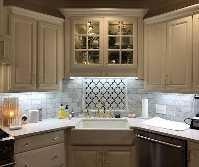 Louisville Cabinet Restoration | Kitchen & Bath Cabinet Refinishing, Refacing, & Painting Service