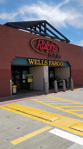 Shopping Mall «La Jolla Village Square», reviews and photos, 8657 Villa La Jolla Dr, La Jolla, CA 92037, USA