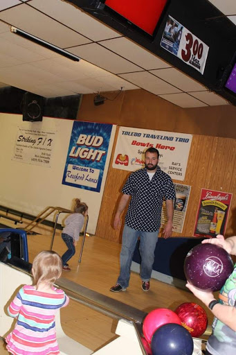 Bowling Alley «Rossford Bowling Lanes», reviews and photos, 969 Dixie Hwy, Rossford, OH 43460, USA