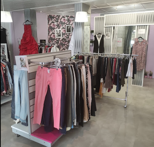 Magasin de vêtements Le Dressing de Lily Luçon