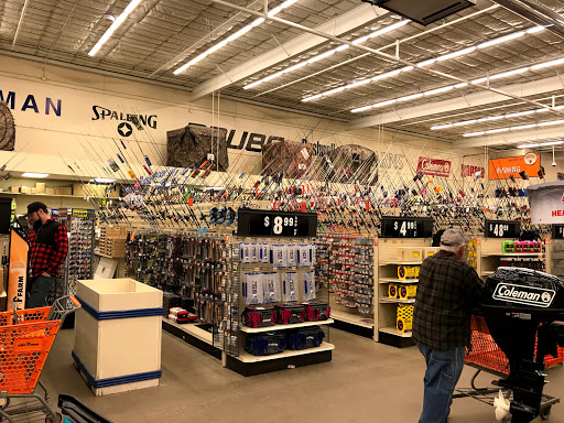 Department Store «Mills Fleet Farm», reviews and photos, 8400 Lakeland Ave N, Brooklyn Park, MN 55445, USA