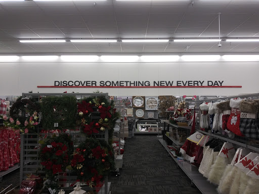 Clothing Store «Burlington Coat Factory», reviews and photos, 8225 E Kellogg Dr, Wichita, KS 67207, USA