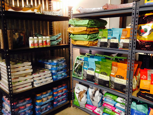Pet Supply Store «Prime Pet», reviews and photos, 2505 E 6th St d, Austin, TX 78702, USA