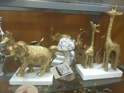 Department Store «T.J. Maxx», reviews and photos, 33025 Grand River Ave, Farmington, MI 48336, USA