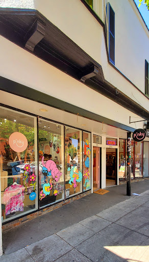 Jeweler «Pinky Jewelry», reviews and photos, 1015 NW 23rd Ave, Portland, OR 97210, USA