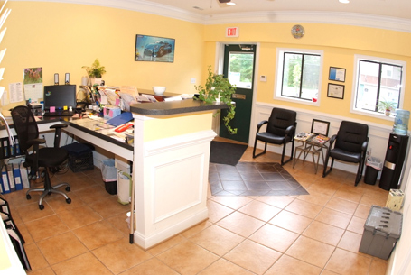 Auto Body Shop «Naz Auto Body & Paint», reviews and photos, 17412 Livingston Rd, Accokeek, MD 20607, USA