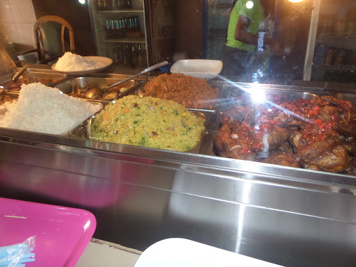 Emily Restaurant, 28 More House Street, Ogui, Enugu, Nigeria, Fast Food Restaurant, state Enugu