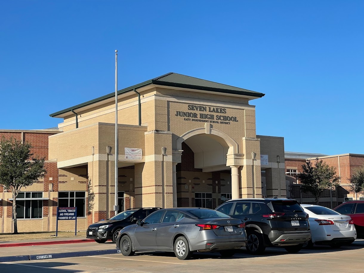 Seven Lakes Junior High School