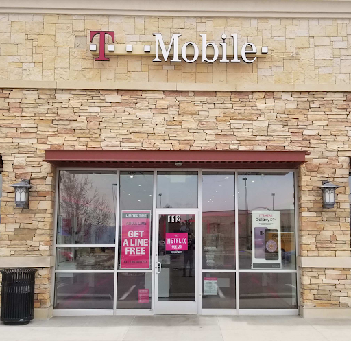 Cell Phone Store «T-Mobile», reviews and photos, 4243 E 136th Ave #142, Thornton, CO 80602, USA