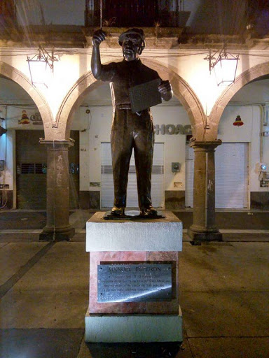 Escultura de Manuel Esperon