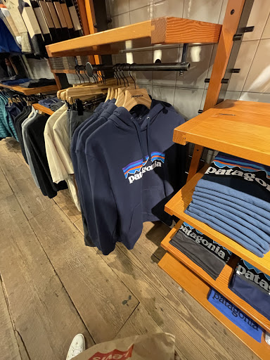 Clothing Store «Patagonia Meatpacking», reviews and photos, 414 W 14th St, New York, NY 10014, USA