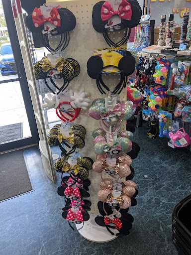 Gift Shop «Bargain World», reviews and photos, 12236 S Apopka Vineland # 200, Orlando, FL 32836, USA