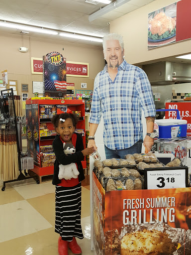 Grocery Store «Food Lion», reviews and photos, 3219 S Holden Rd, Greensboro, NC 27407, USA