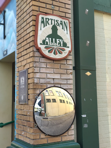 Performing Arts Theater «Athens Theatre», reviews and photos, 124 N Florida Ave, DeLand, FL 32720, USA