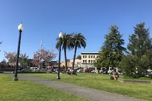 Arcata Plaza image