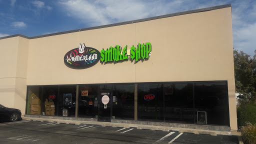 Wonderland Smoke Shop - Oakhurst, NJ, 2001 NJ-35, Oakhurst, NJ 07755, USA, 